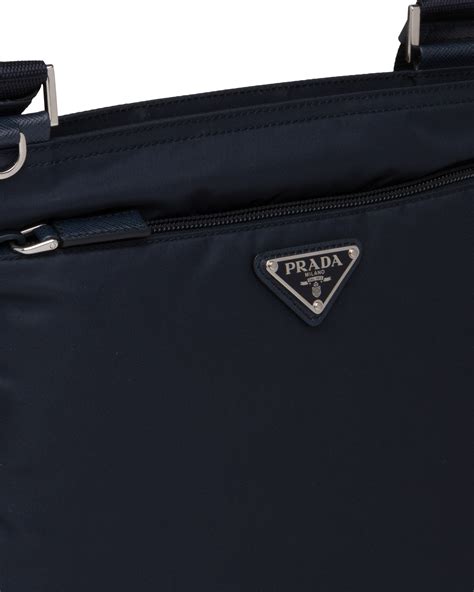 prada damenrucksack aus stoff|Prada.